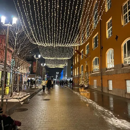아파트 Perfect For Couples Or Solo Travelers, Just 10 Min From 트롬쇠